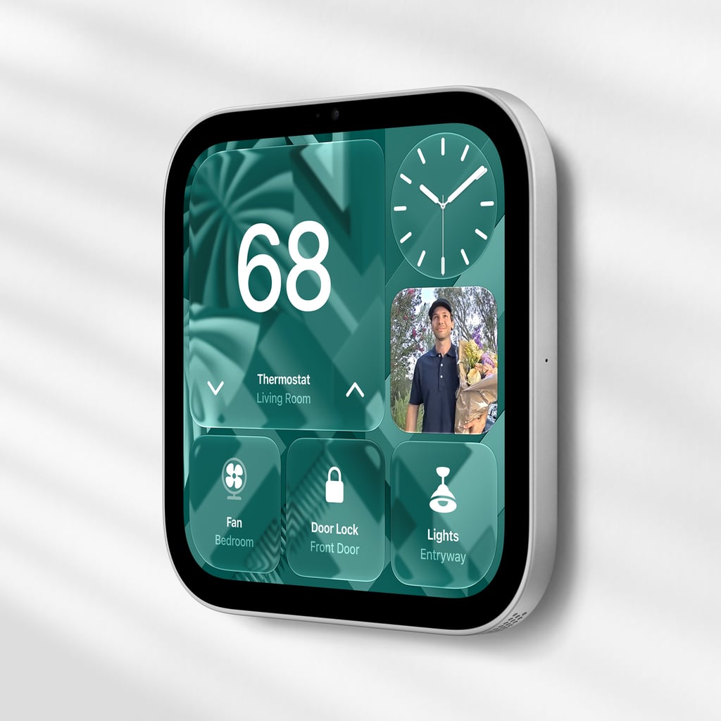 Apple HomeView montert på en vegg i et hjem