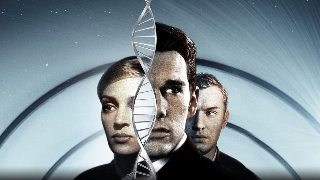 Uma Thurman, Ethan Hawke og Jude Law i Gattaca, med en DNA-heliks