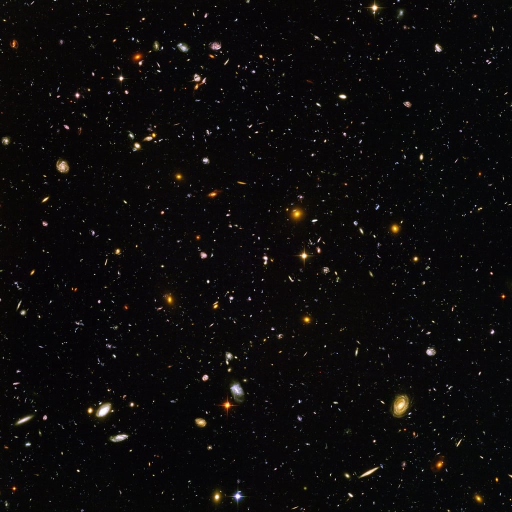 Hubble Ultra Deep Field med tusenvis av galakser