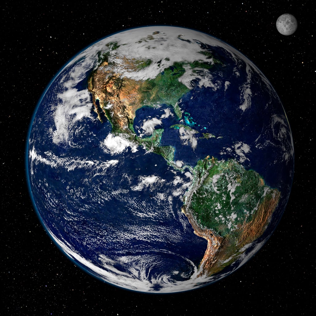 Jorden sett fra verdensrommet med skydekke over Afrika og Atlanterhavet