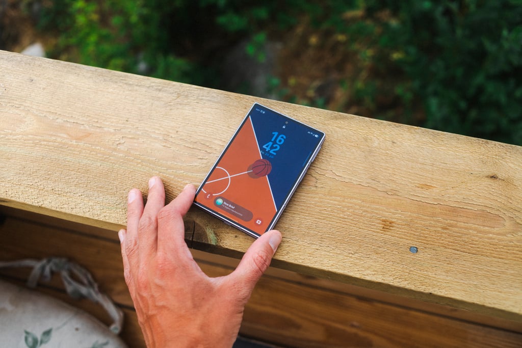 Telefon-appen på Samsung Galaxy Z Fold8