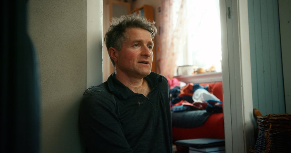 Thor Gotaas i en døråpning under intervjuet
